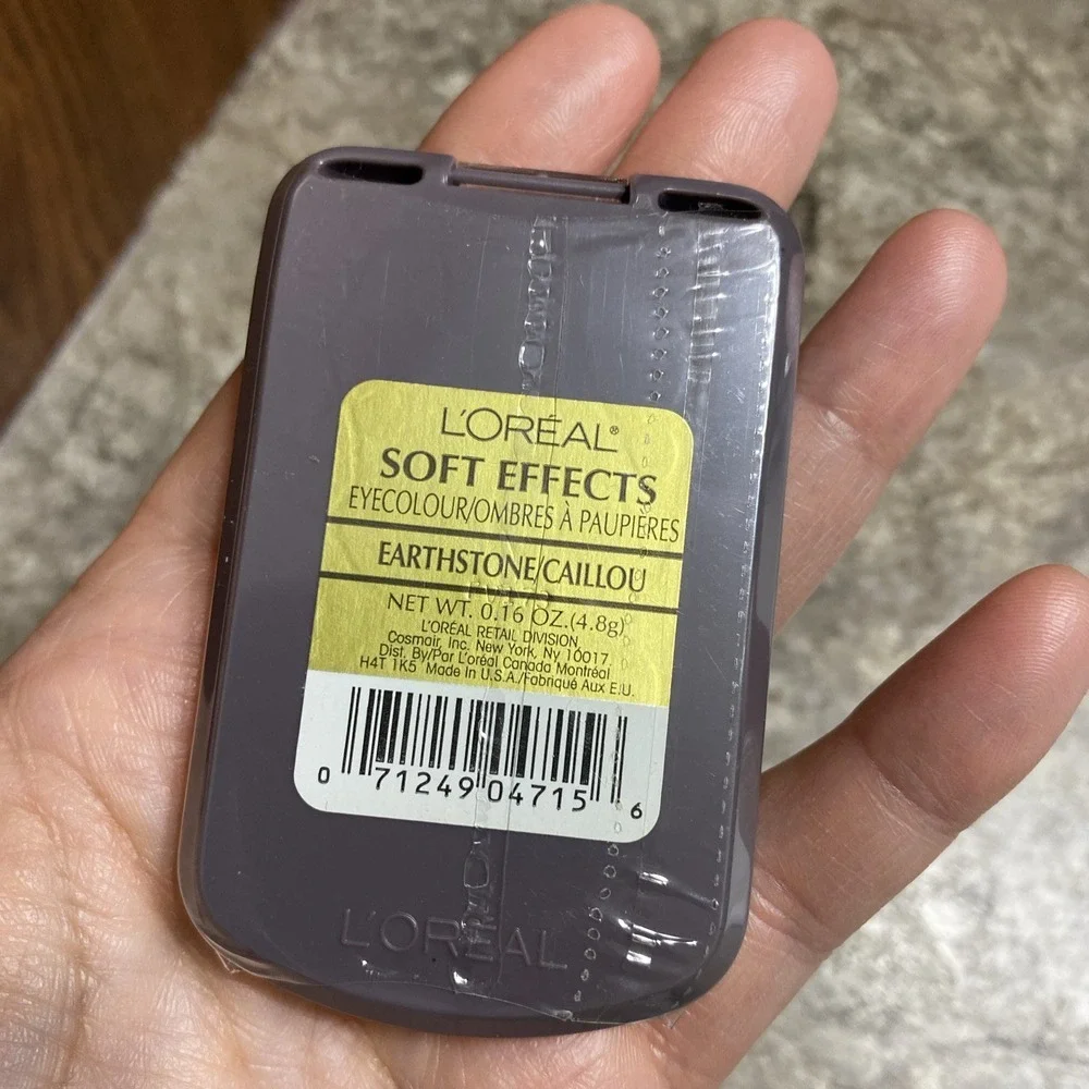 L'Oreal Soft Effects EyeColour Shadow Quad Earthstone Sealed, Rare Loreal‎